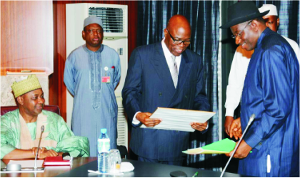 From left: Vice President Namadi Sambo; Chairman, Arewa Consultative Forum, Gen. Jerry Useni, and President Goodluck Jonathan, during the President's meeting with Arewa Consultative Forum in Abuja, yesterday. Photo NAN