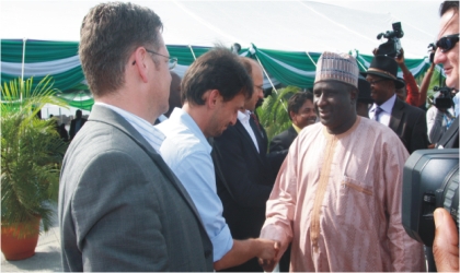 Honourable Minister of Transport, Senator Idris Umar (right) being welcomed at Onne Ports by Acting Managing Director, INTELS Nigeria Limited, Simone Volpi (2nd left), General Manager, INTELS, Johan Coetzer (2nd right) and Karl Bernlochner-Orlean during the minister’s one-day working visit to the ports, recently.